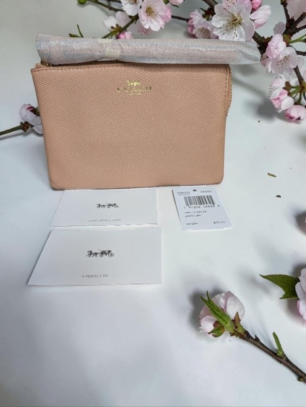 NWT Coach Pebble Leather Zip Card Case Wallet - Blush